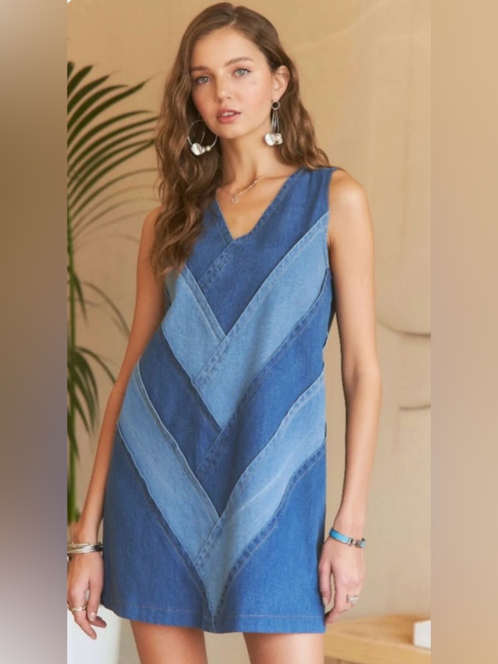 NWOT LIKE LOVE CHEVRON DENIM DRESS